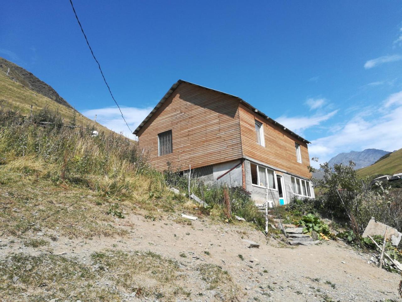 Levan & Megi Juta Exterior foto